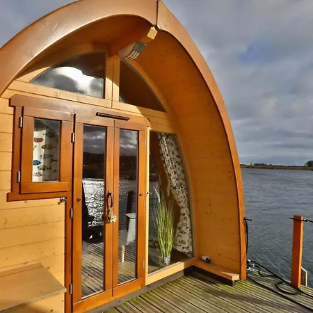 Hotel na wodzie Hausboot Stoertebecker