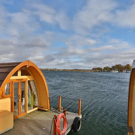 Hausboot Stoertebecker גאגר